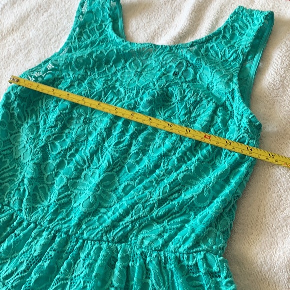 Embroidery Teen Dress - Picture 4 of 8